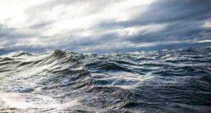 Urolig sjø, illustrasjon for seksuelle overgrep og seksuell vold